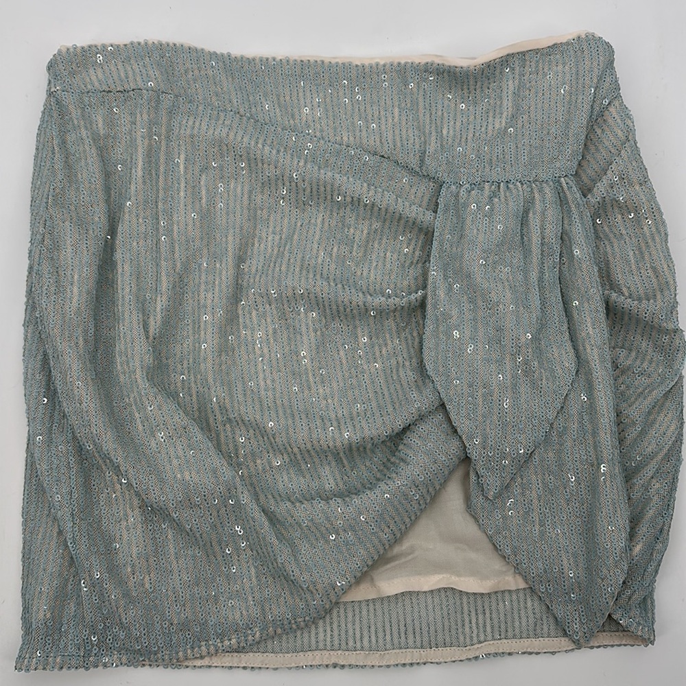 Free People Sequin mini Skirt size 2 NWOT - Picture 4 of 6